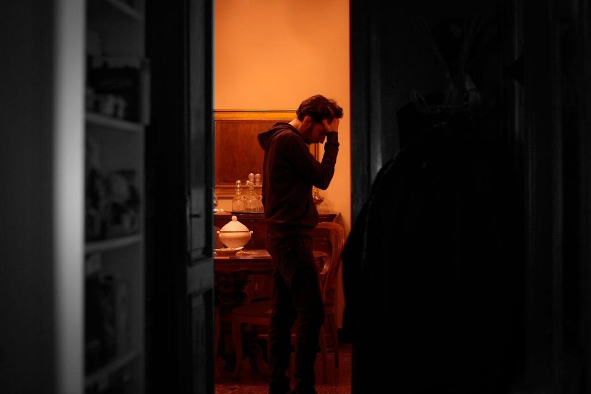 How to Strengthen Social Connections When Anxiety Holds You Back